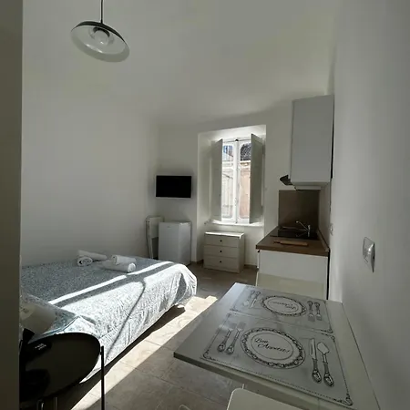 Appartement Crocetta 1 *